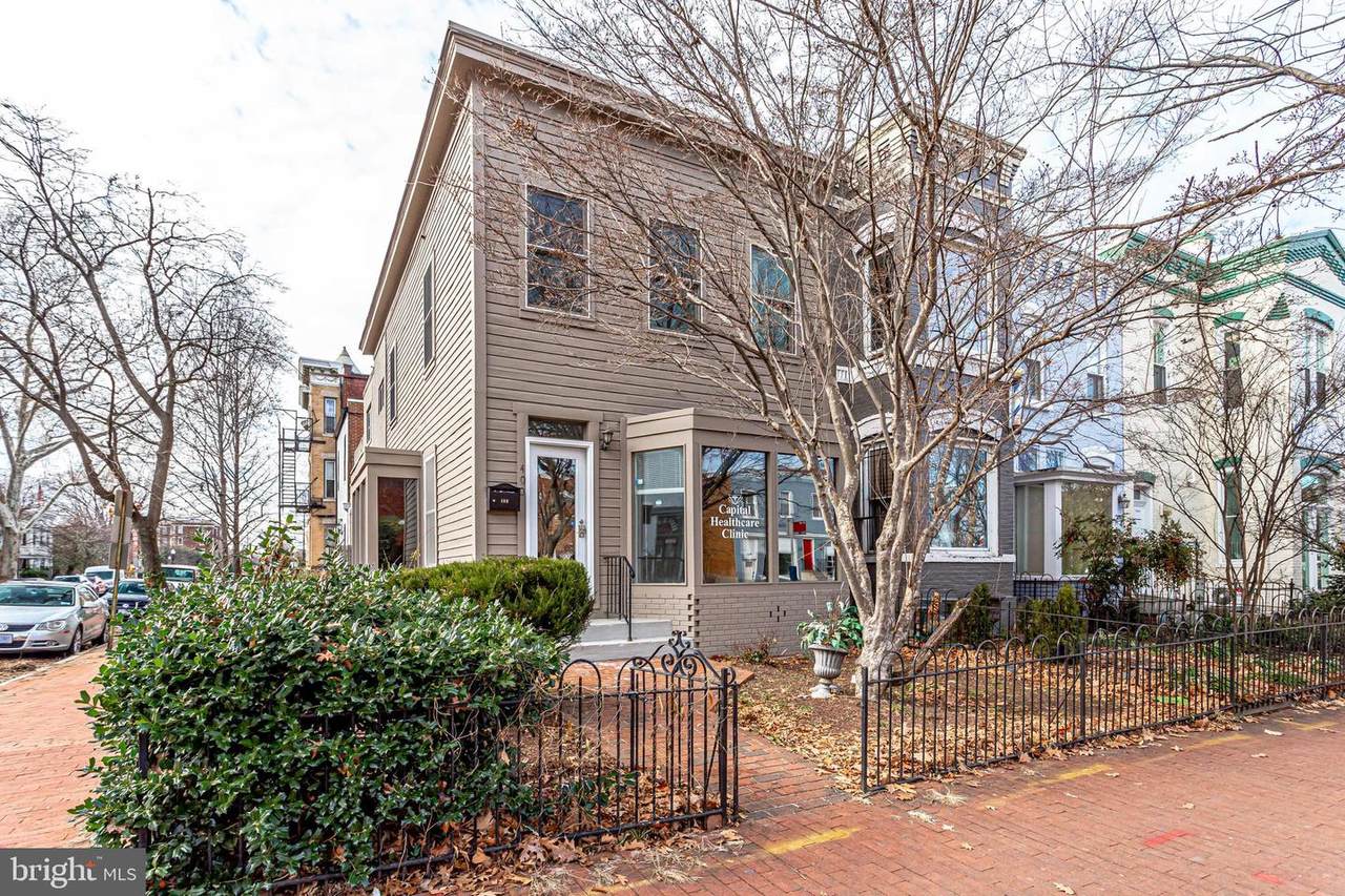 400 8TH Street - Photo 1