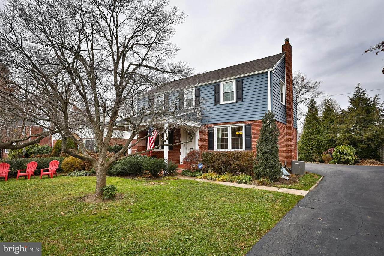 210 Wickford Road - Photo 1