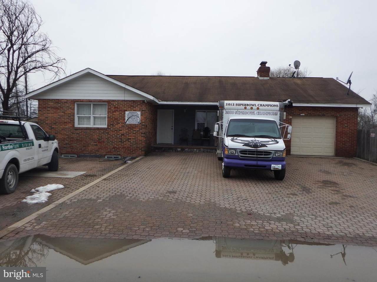 8210 Main Street - Photo 1