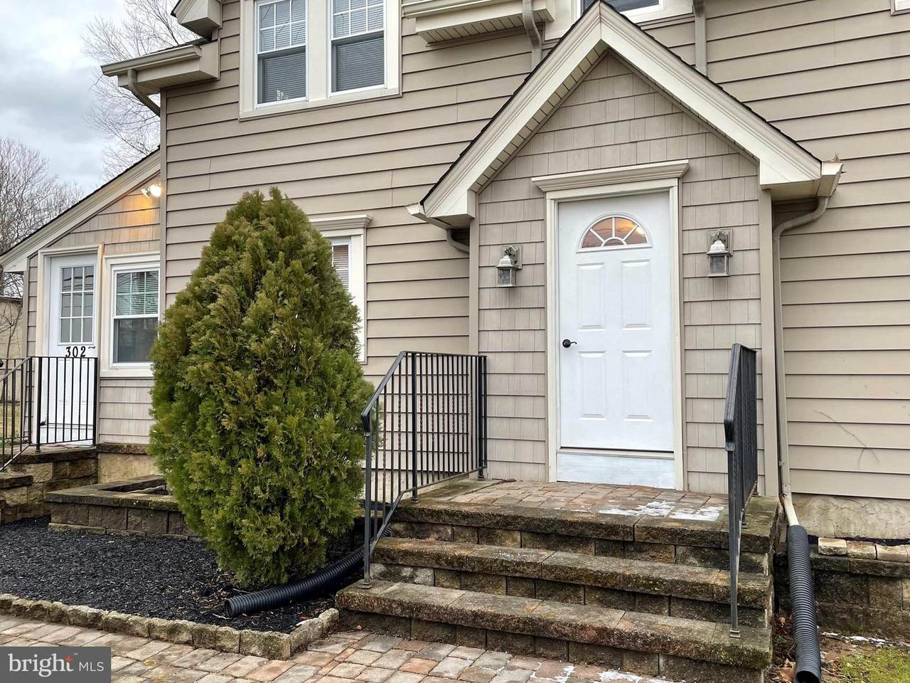 302 Butler Avenue - Photo 1