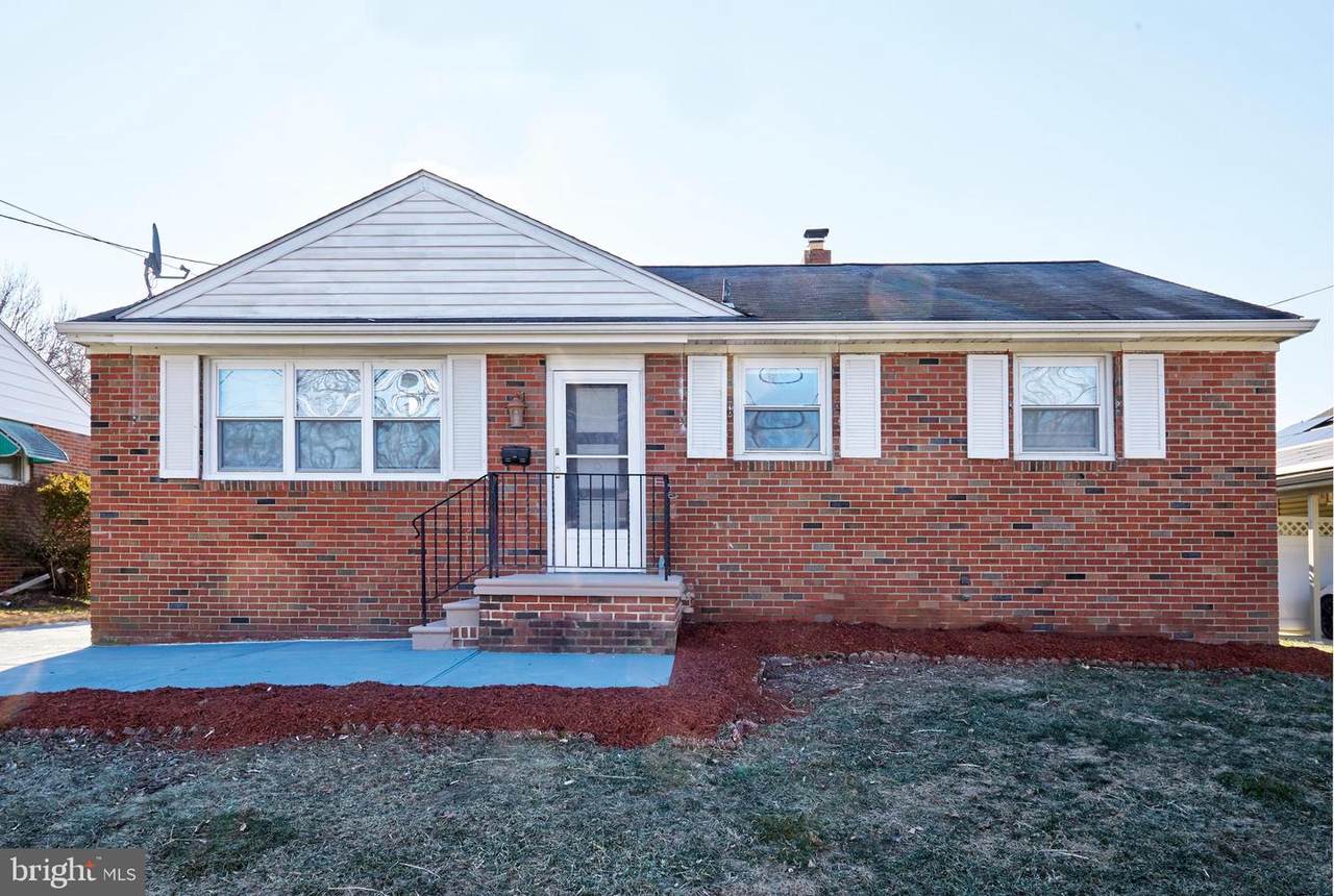 722 Jackson Avenue - Photo 1