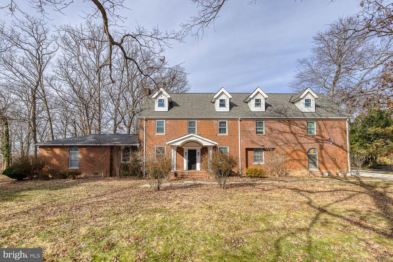 6901 Livingston Road - Photo 1