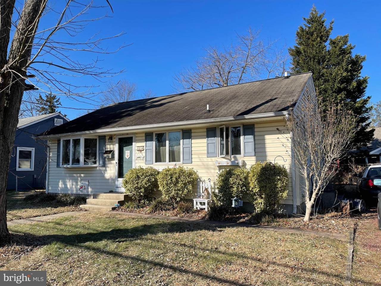 615 Garden Street - Photo 1