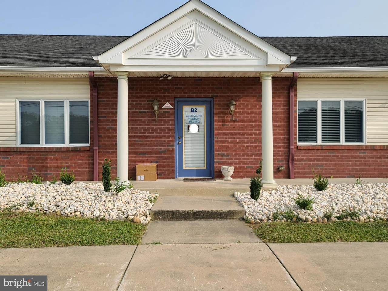 345 Lincoln Avenue - Photo 1