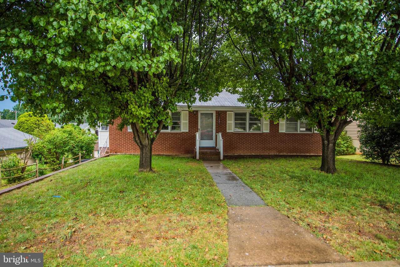 1321 Commonwealth Avenue - Photo 1