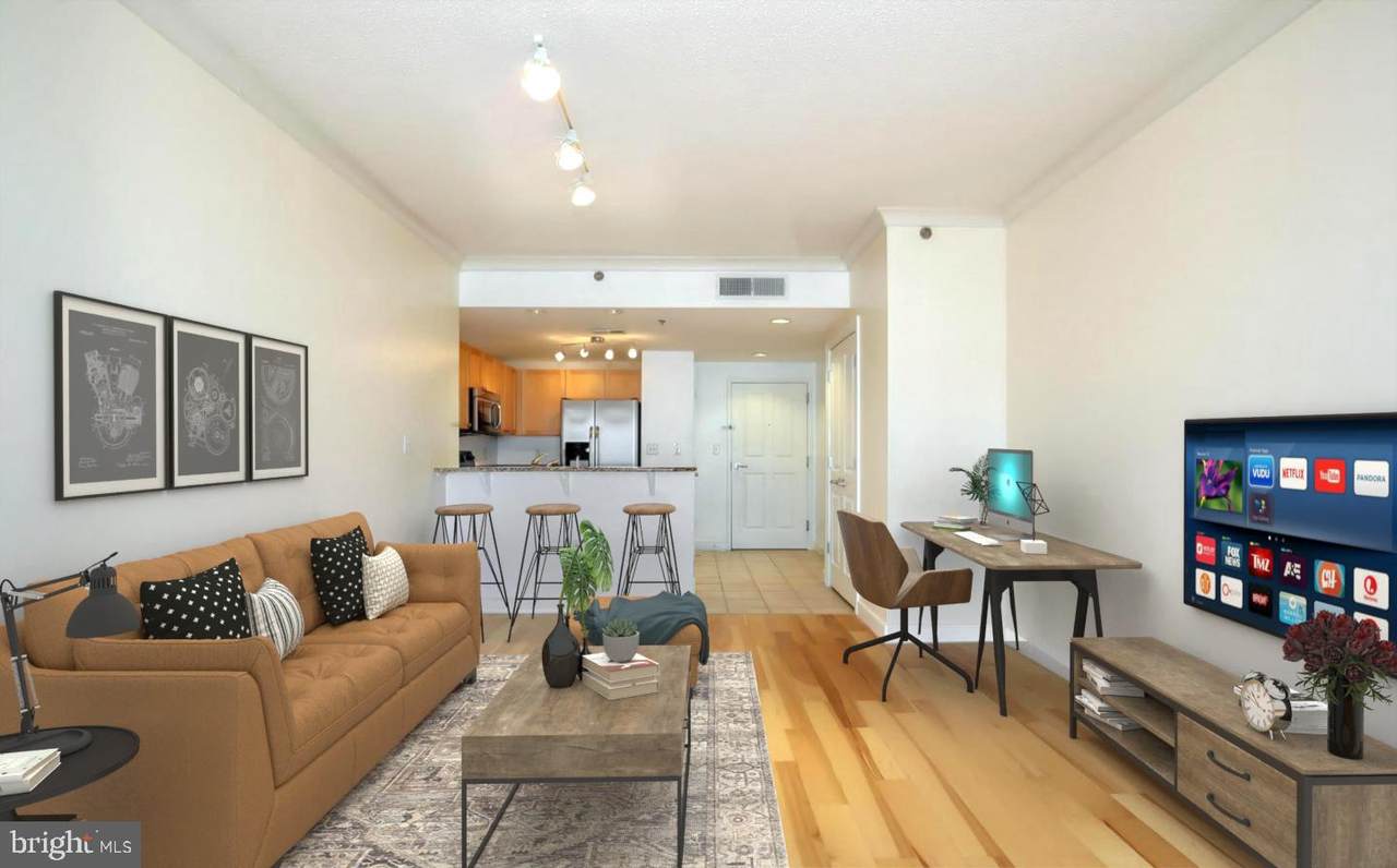 777 7TH Street - Photo 1
