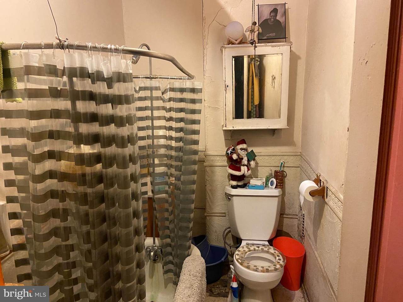 1325 28TH Street - Photo 1