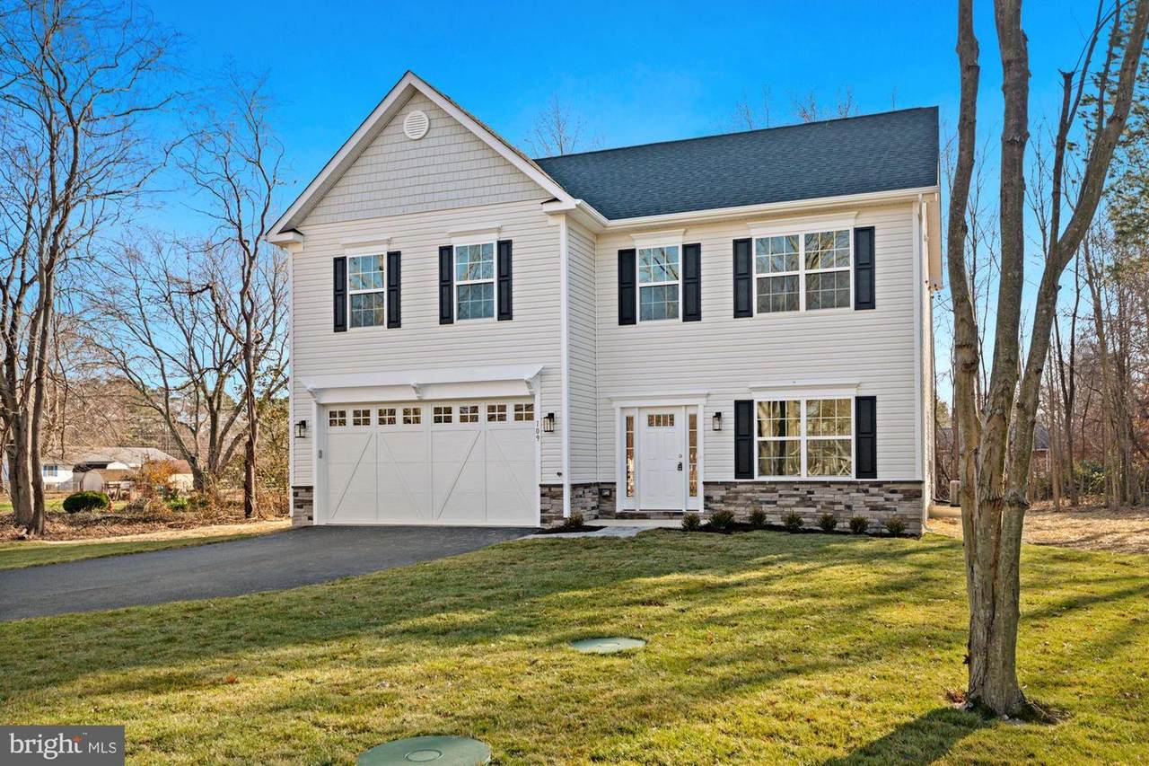 303 New Jersey Road - Photo 1