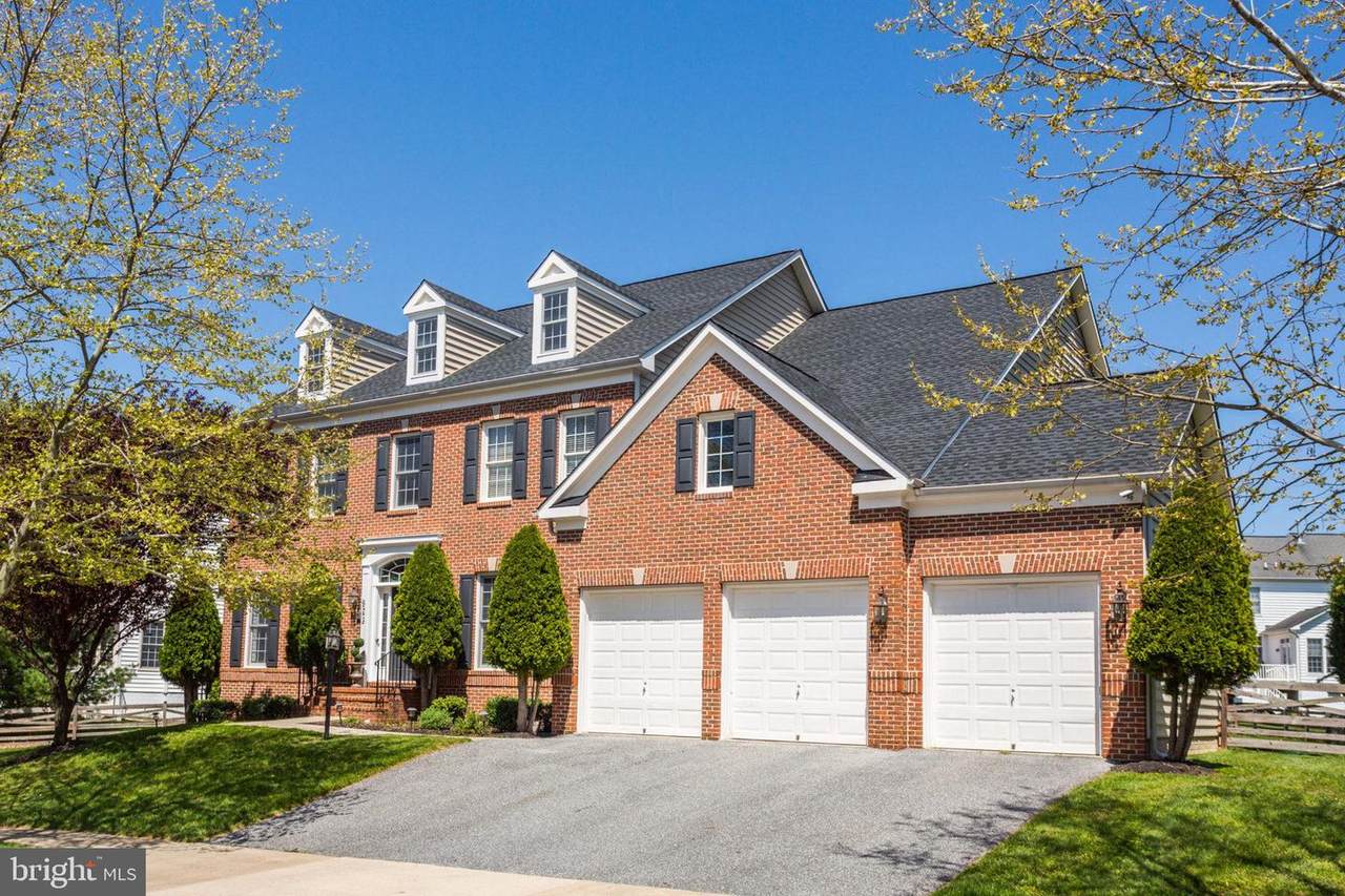 823 Stable Manor Road - Photo 1