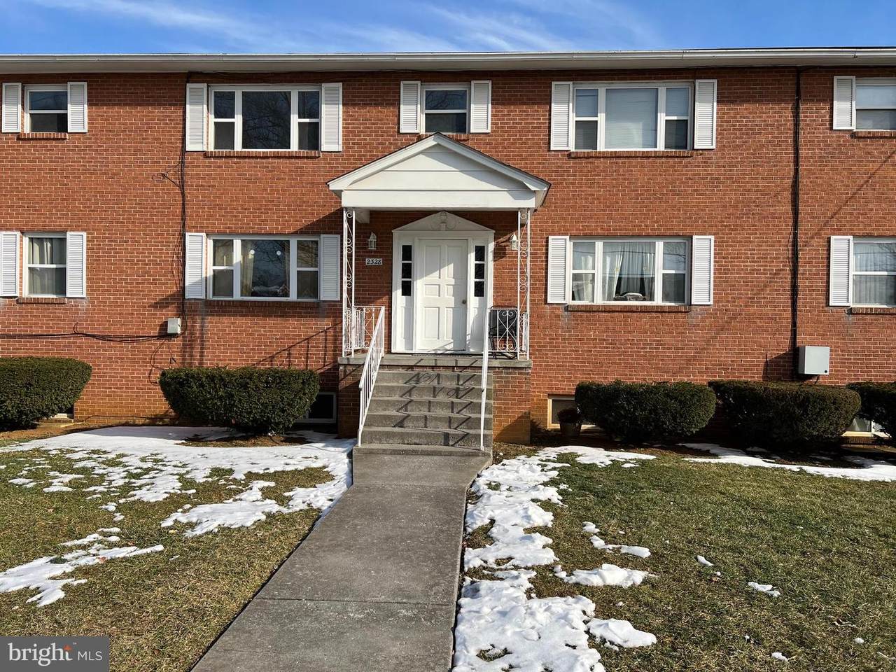 2328 Wilson Boulevard - Photo 1