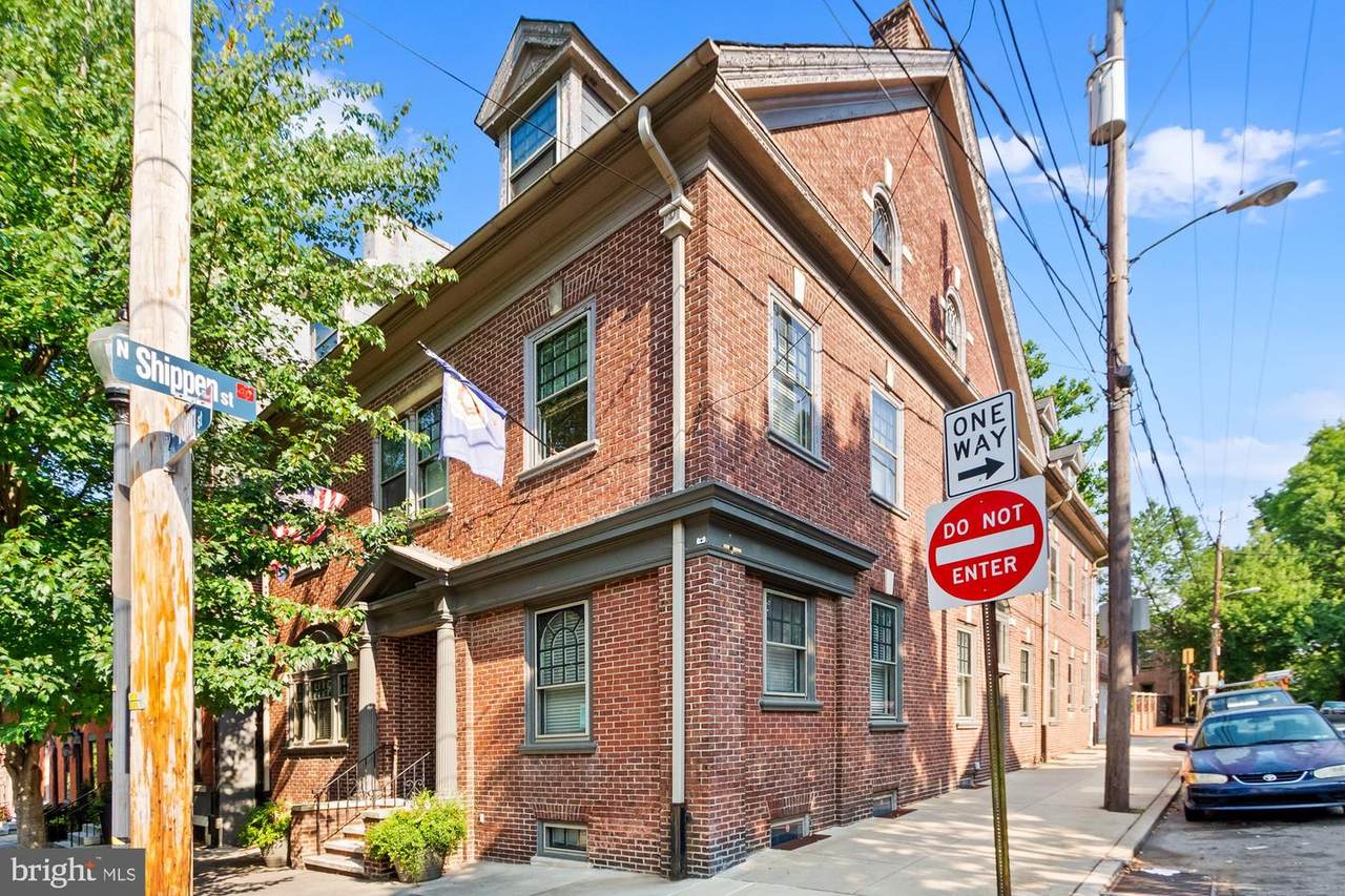 245 King Street - Photo 1