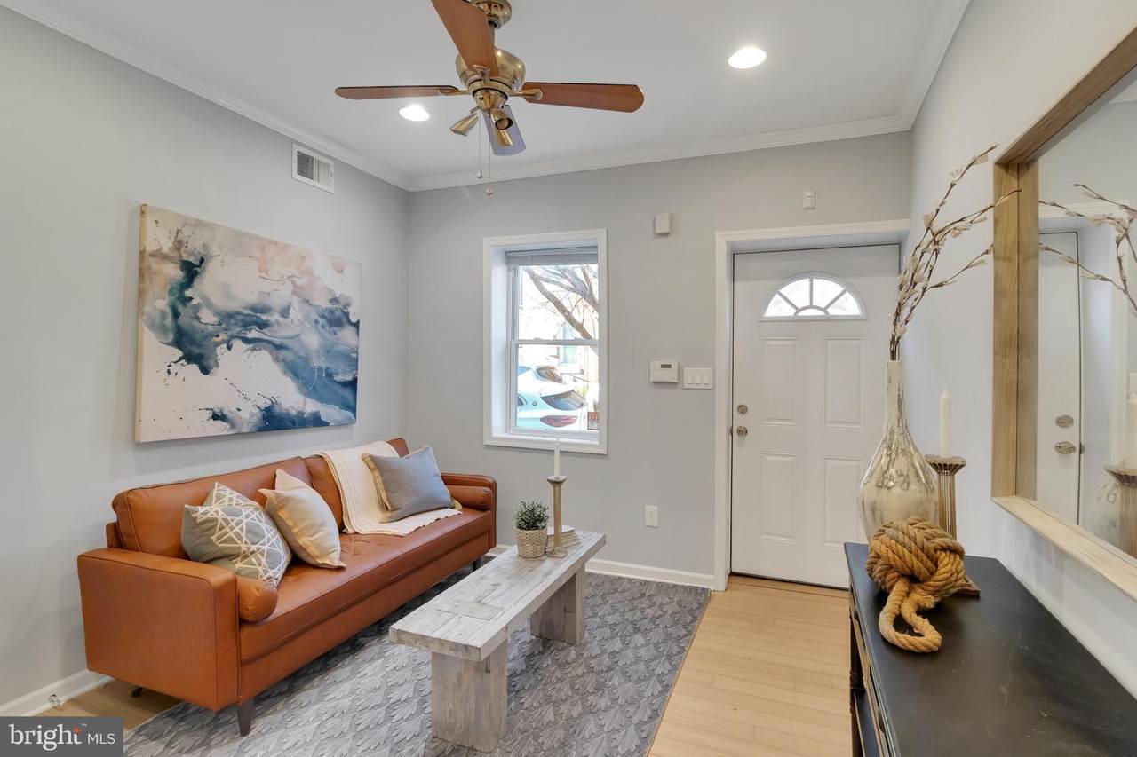 2025 Dauphin Street - Photo 1