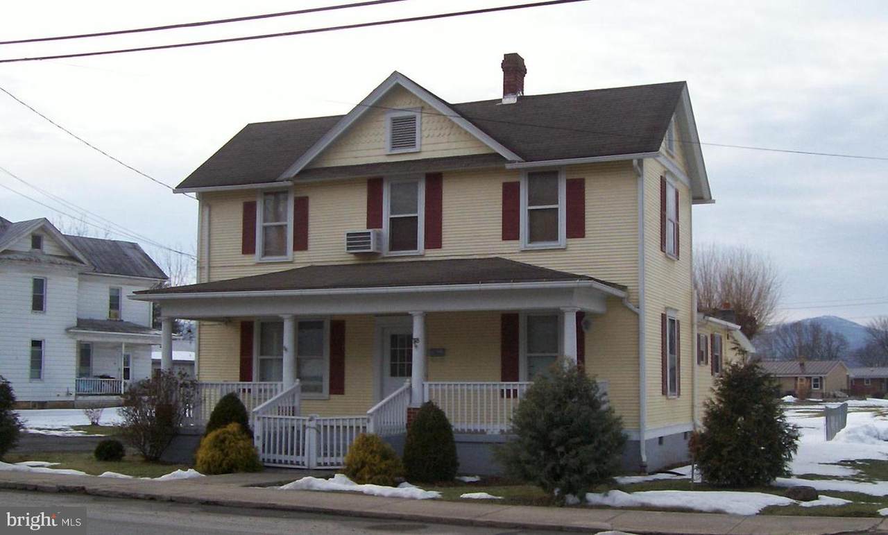 318 Main Street - Photo 1