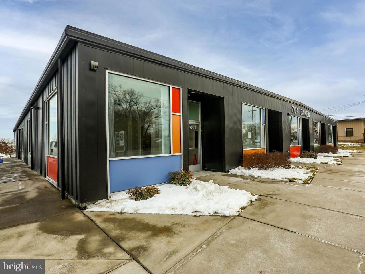 704 Baker - Photo 1