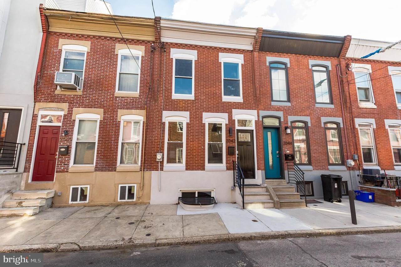 2042 Mountain Street - Photo 1