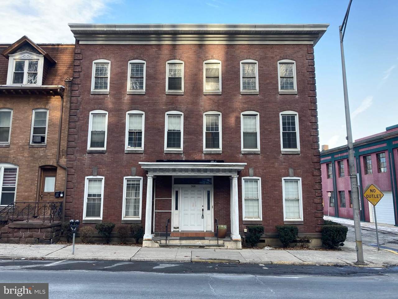 368 Centre Street - Photo 1