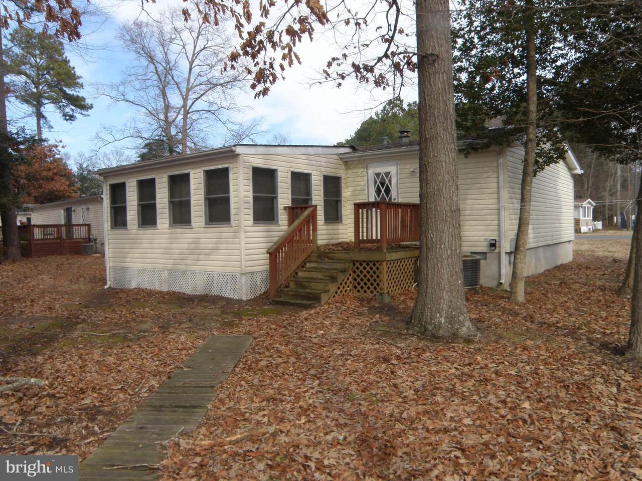 204 Long Neck Circle - Photo 1
