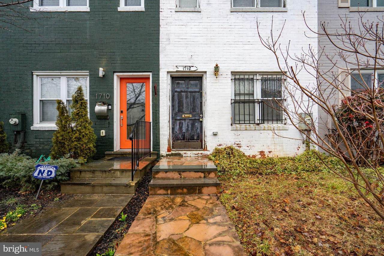 1712 A Street - Photo 1