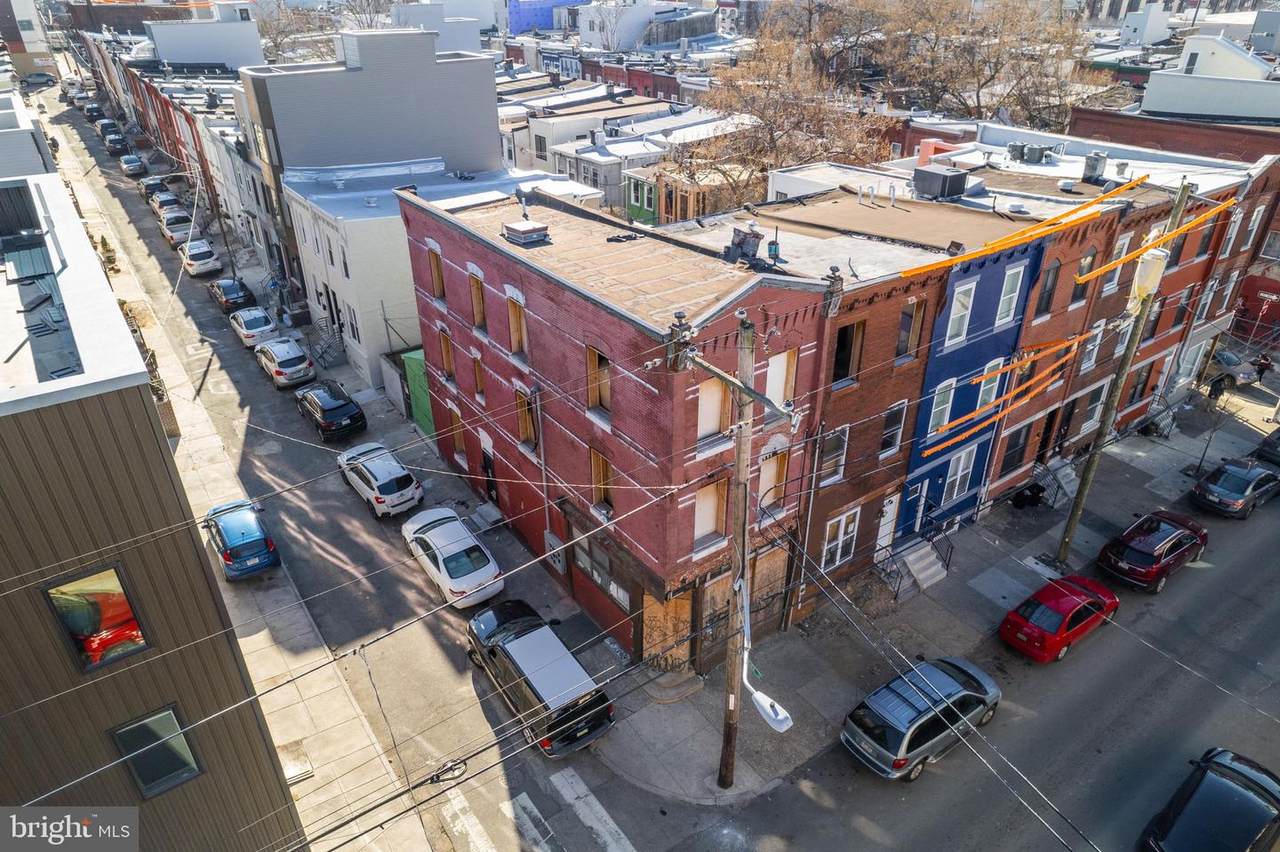 2814 Master Street - Photo 1