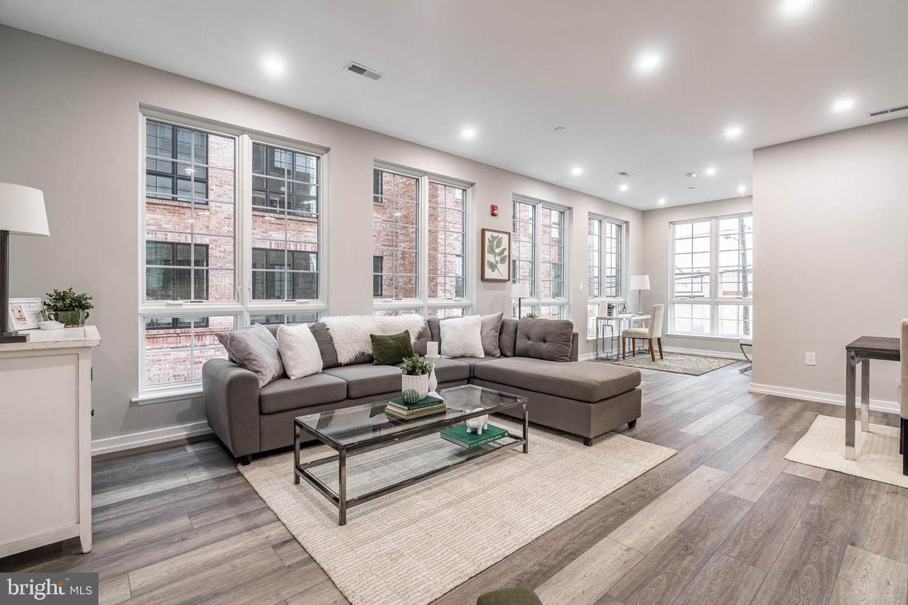 2401 Washington Ave C1 - Photo 1