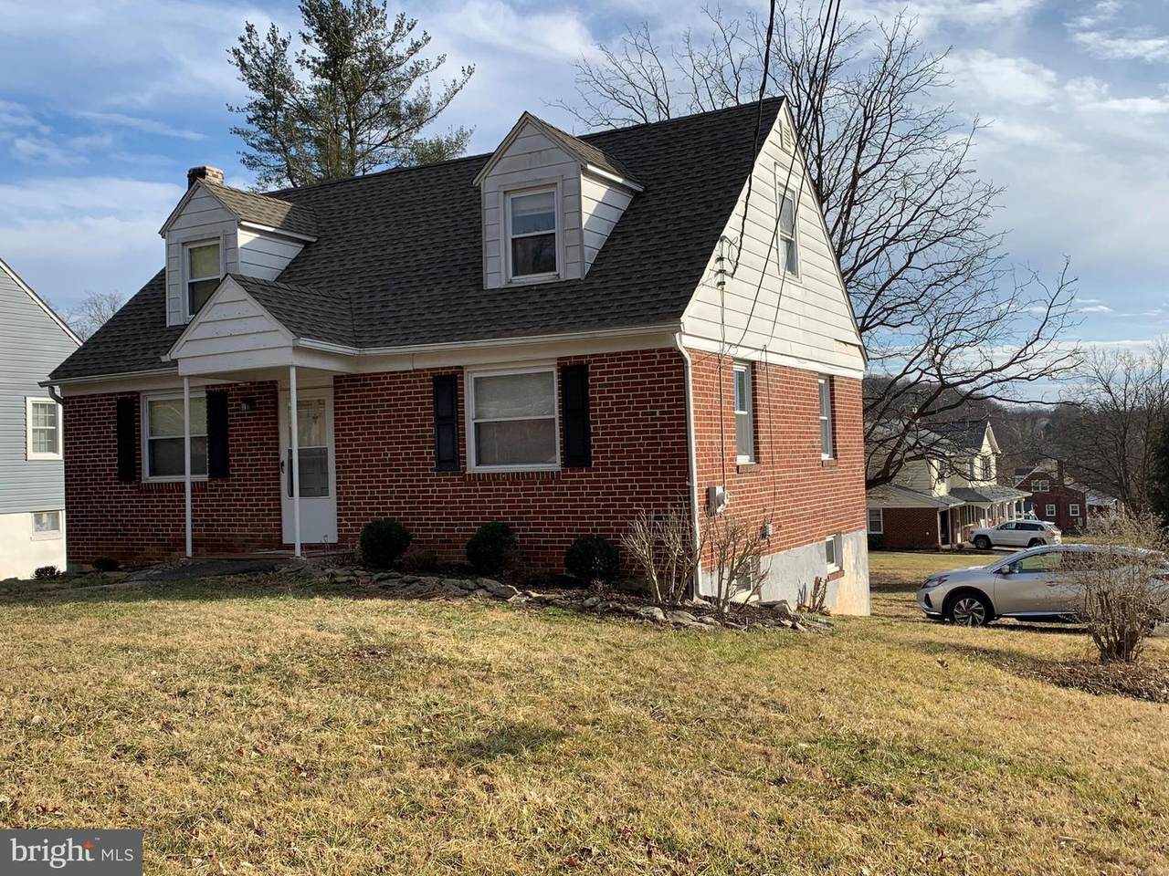 401 Warren Road - Photo 1