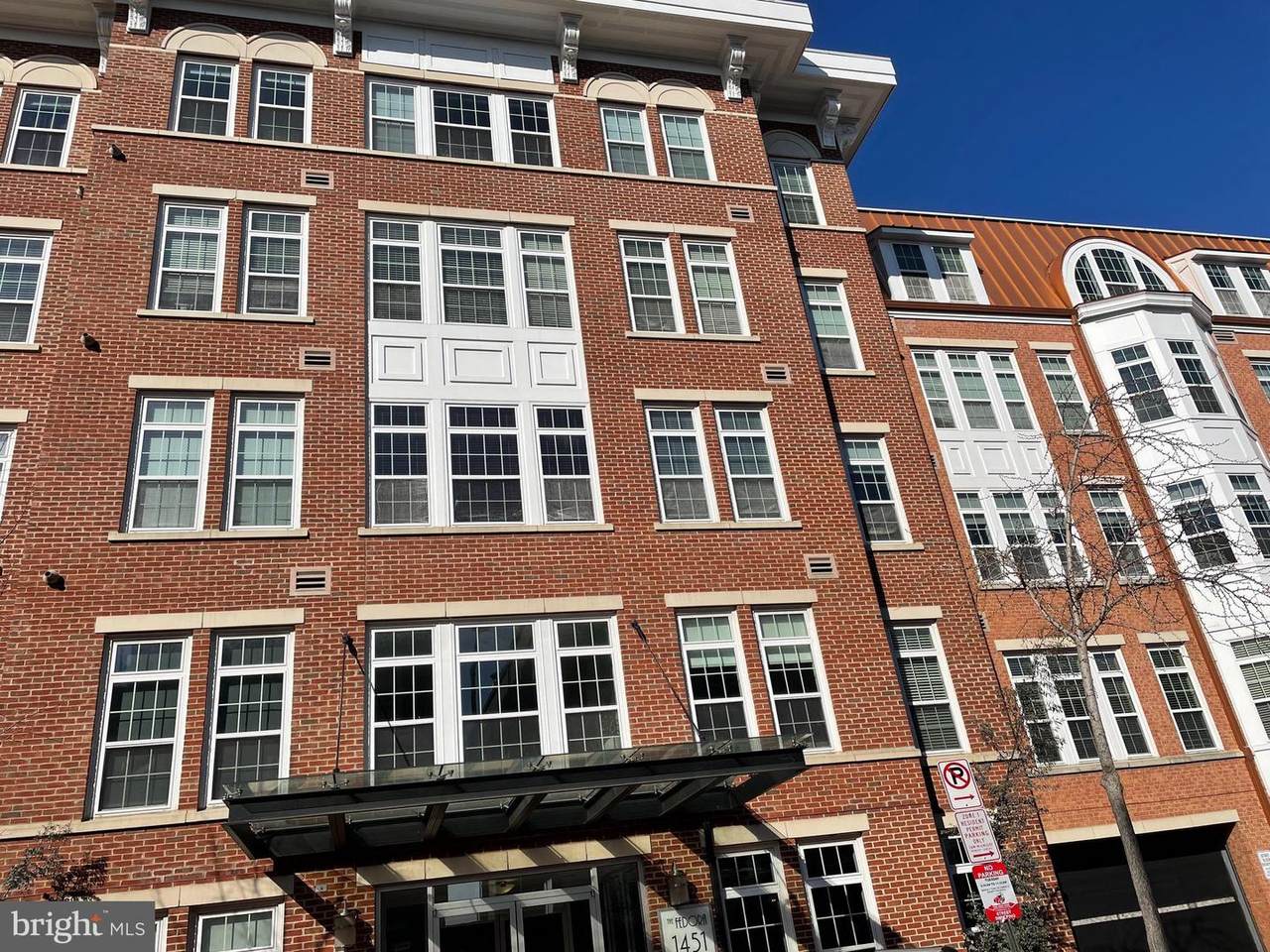 1451 Belmont Street - Photo 1