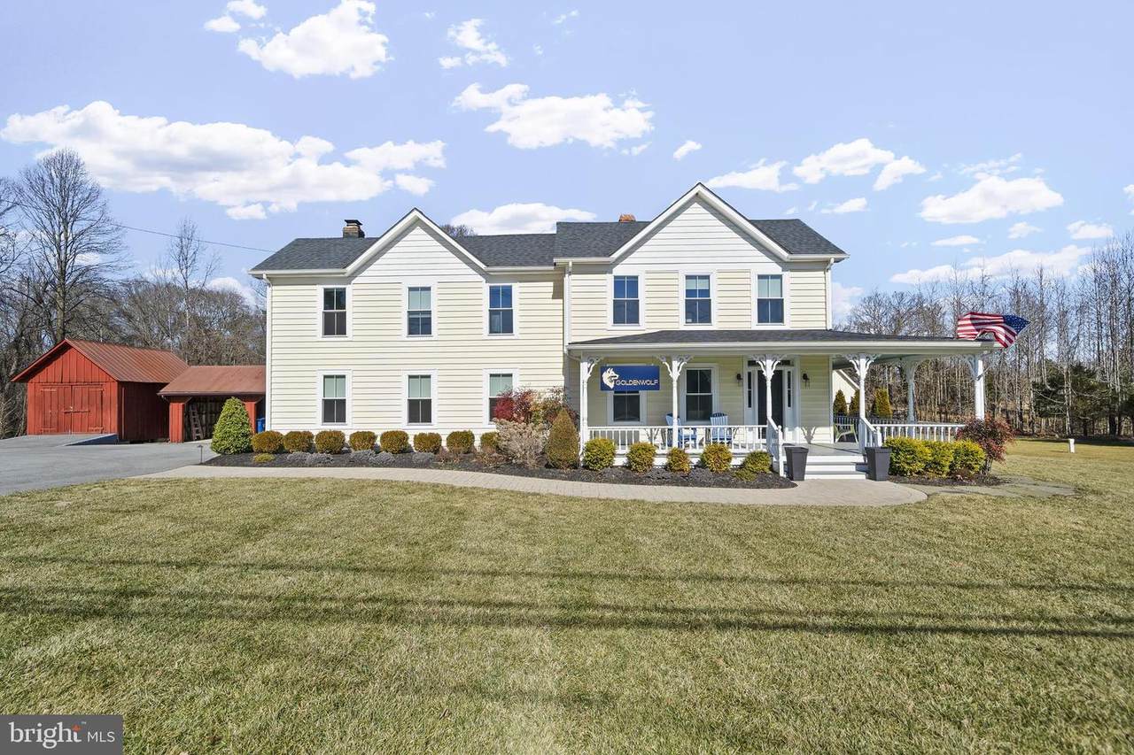 4250 Hunting Creek Road - Photo 1
