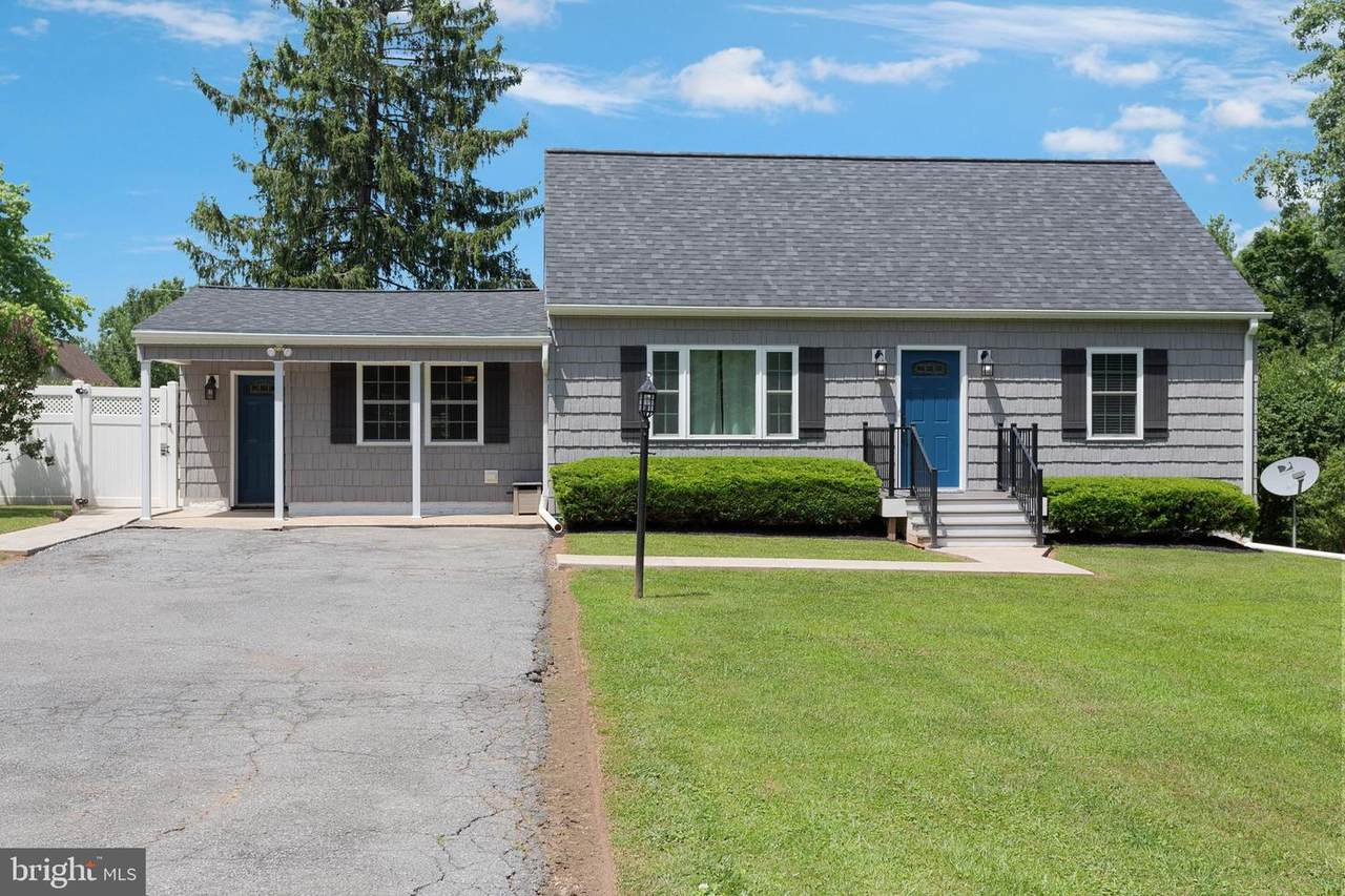 6722 Willis Lane - Photo 1