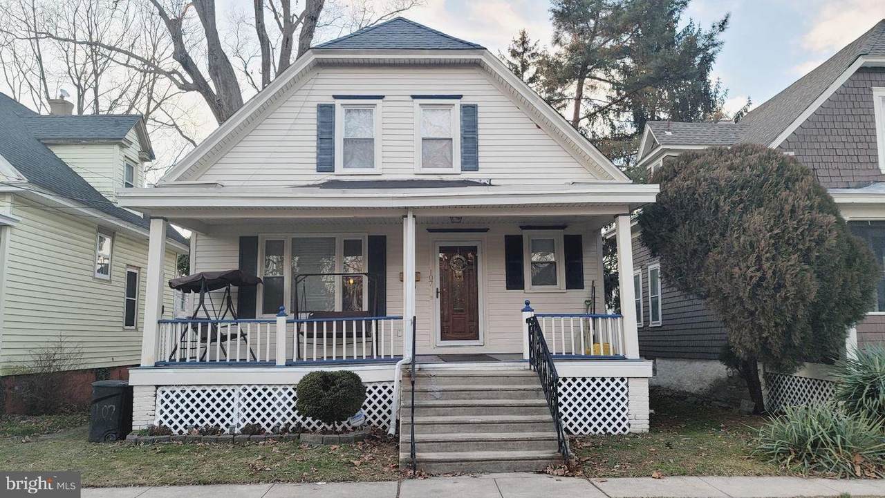 107 Laclede Avenue - Photo 1