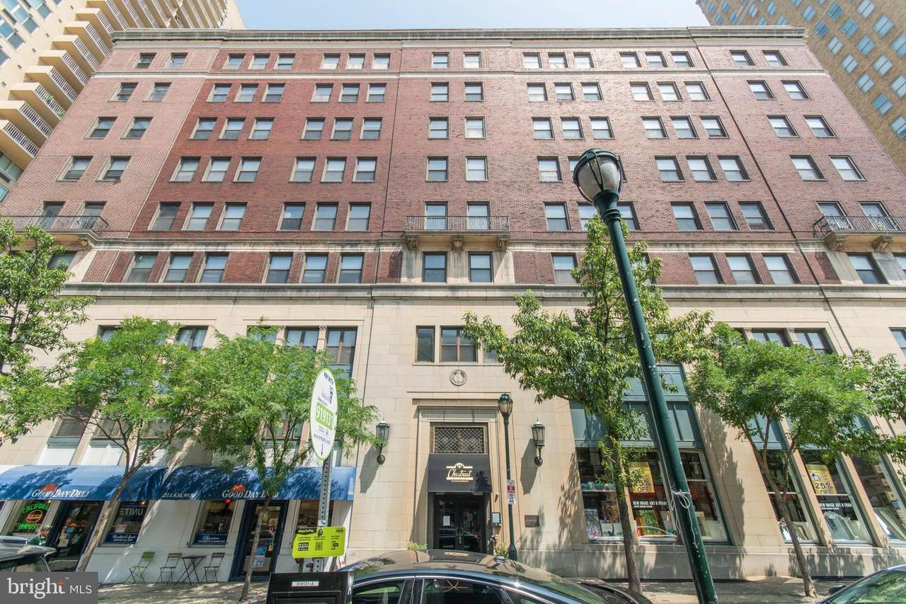 1939 Chestnut Street - Photo 1