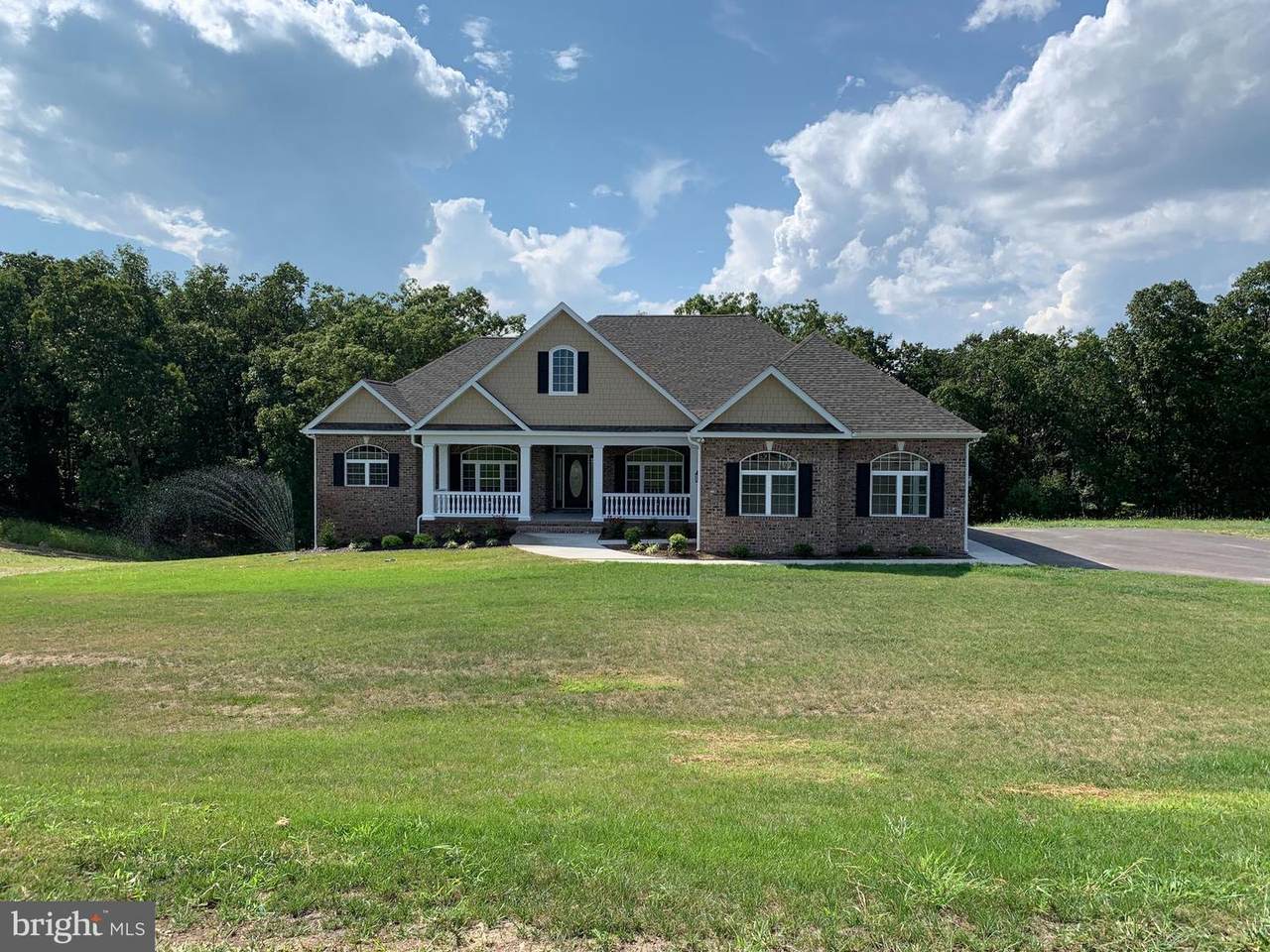1600 Hunting Ridge Road - Photo 1