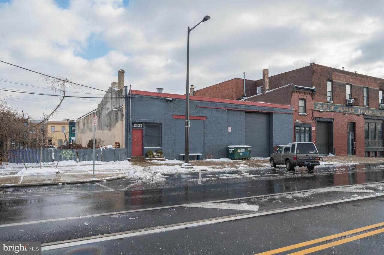 2137-41 American Street - Photo 1