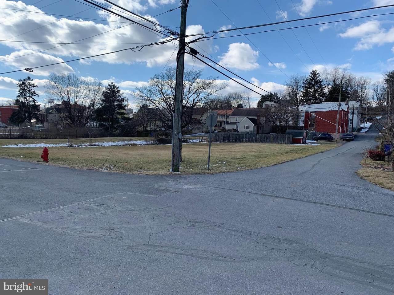 113 N 2Nd Street - Photo 1