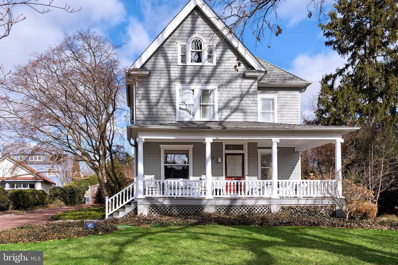 294 Nassau Street - Photo 1