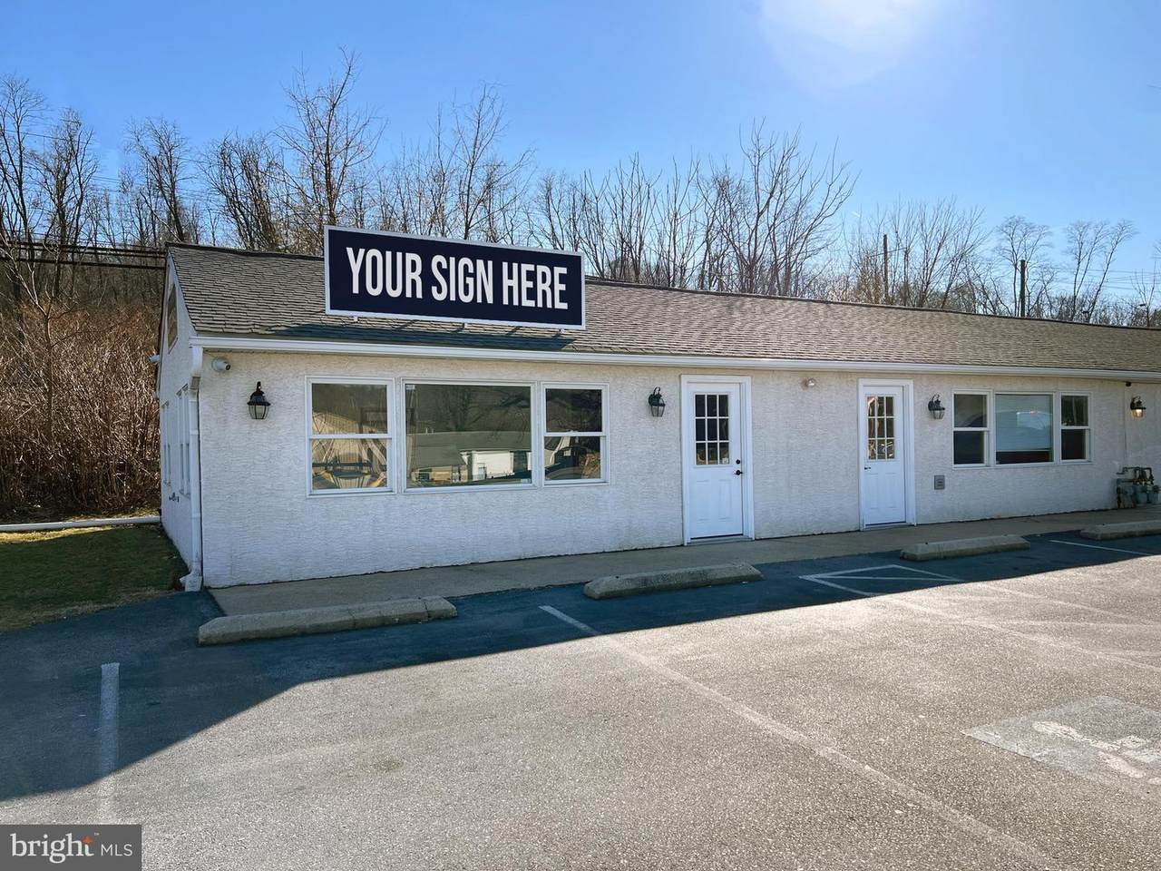 2320 Lincoln Highway - Photo 1