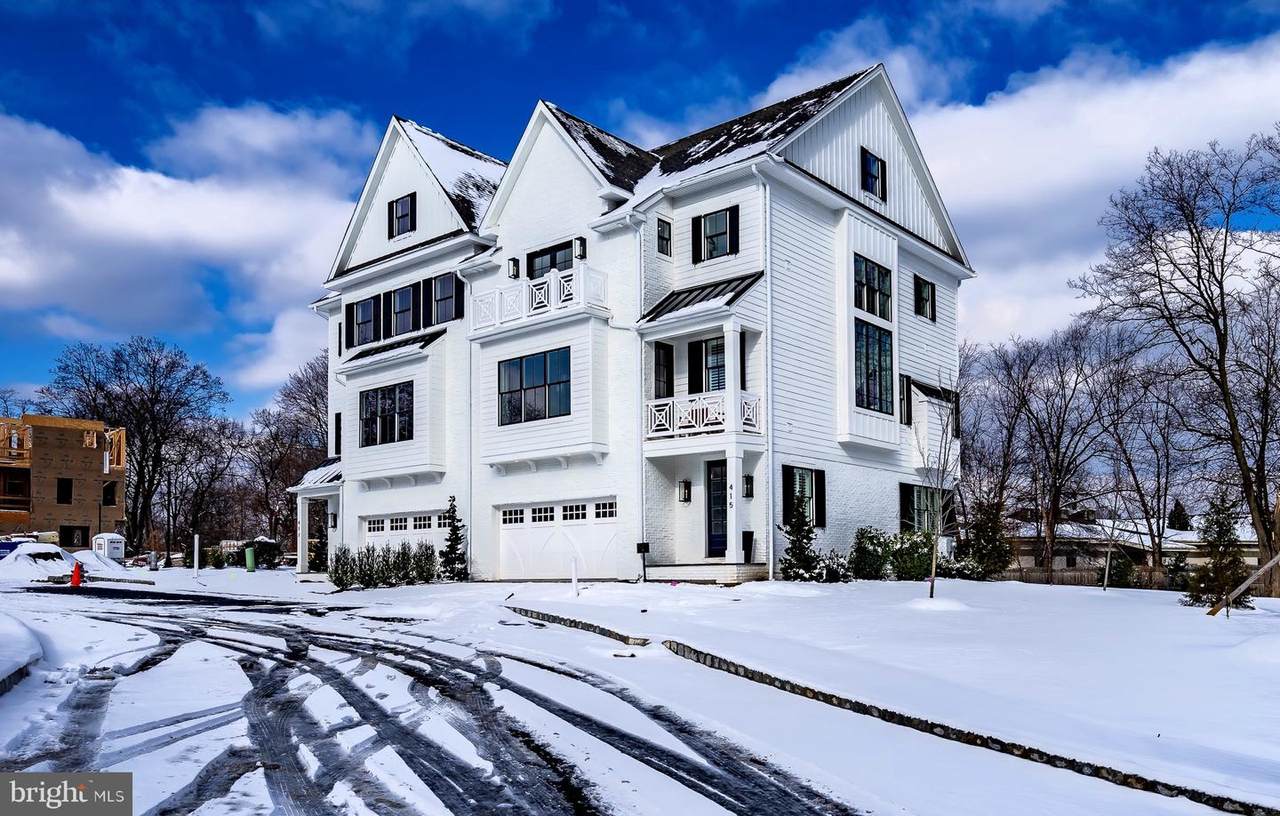 423 Maplewood Avenue - Photo 1