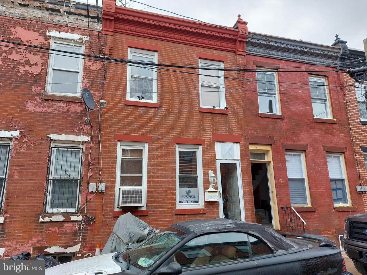 1833 Mutter Street - Photo 1
