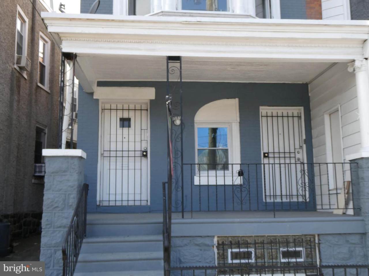16 50TH Street - Photo 1