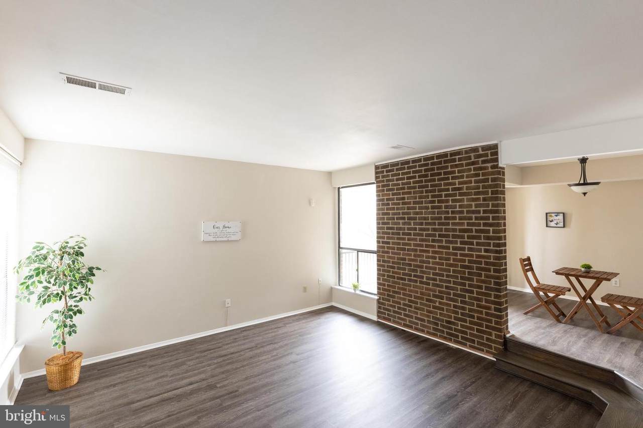 9824 Georgia Avenue - Photo 1