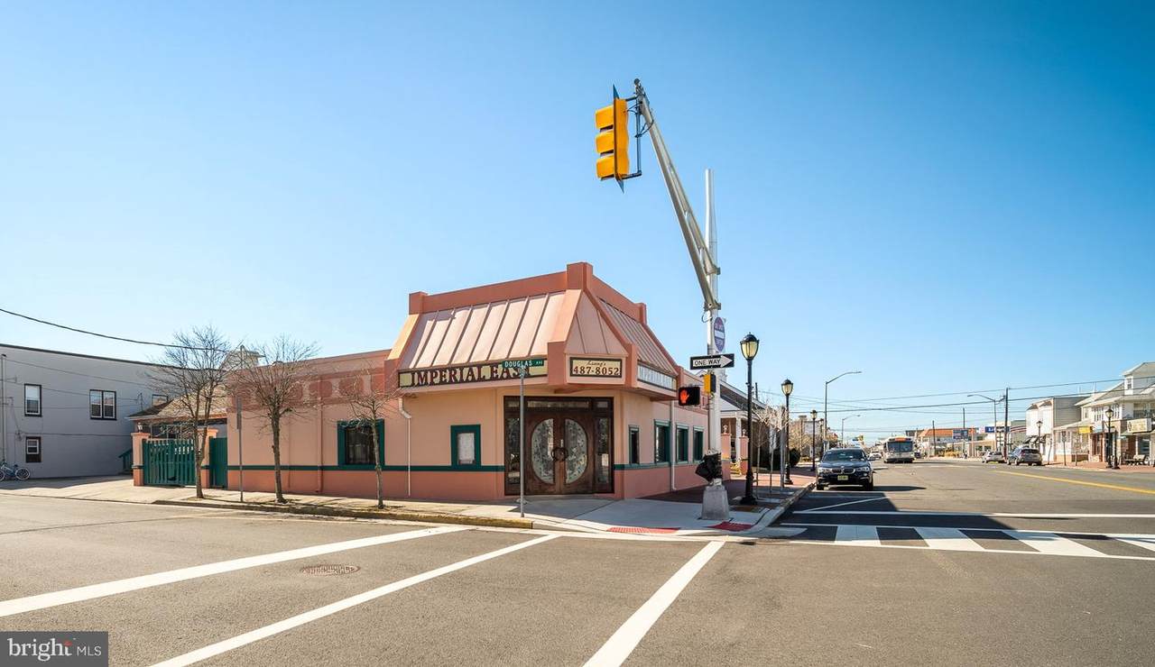 7800 Ventnor Avenue - Photo 1