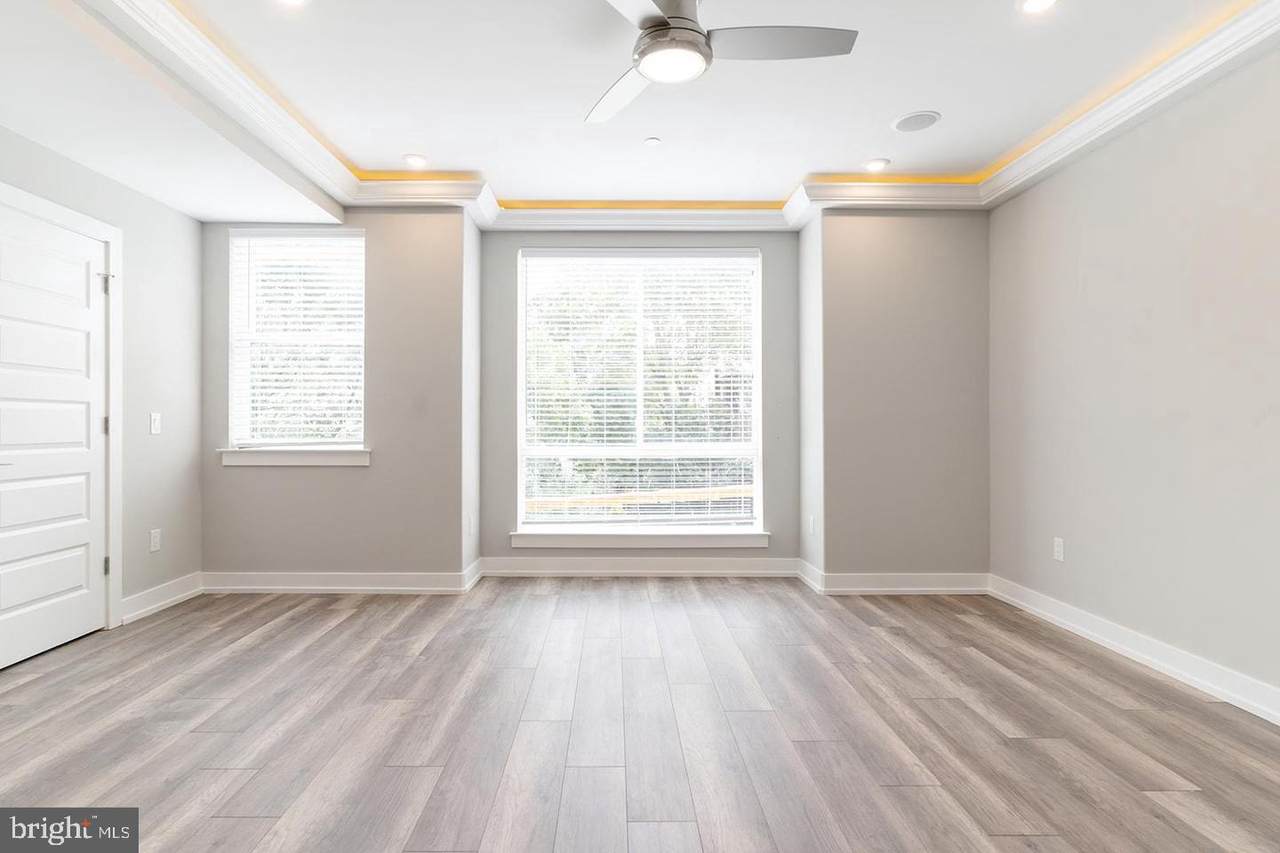 1845 19TH Street - Photo 1