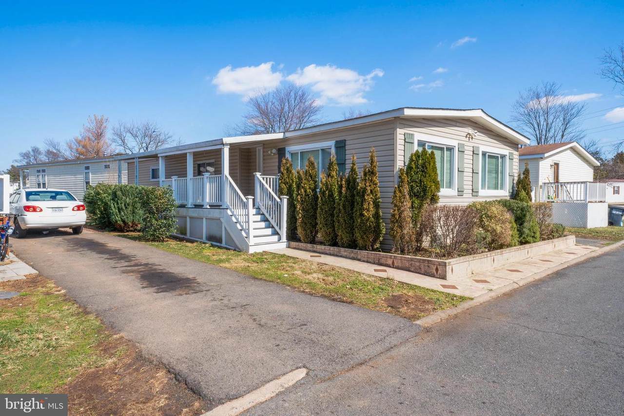 14543 Trans World Ave - Photo 1