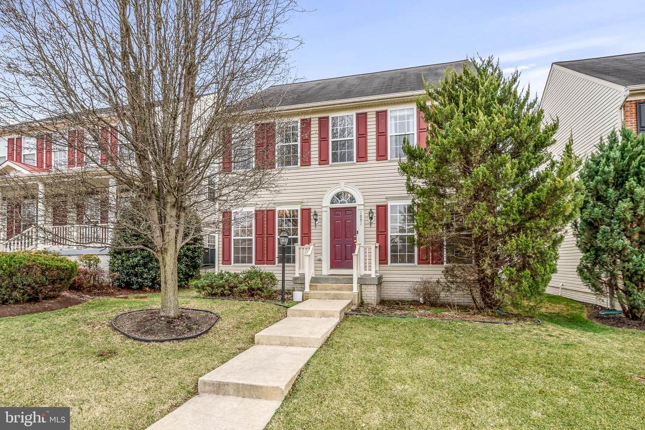 1091 Fairfax Street - Photo 1