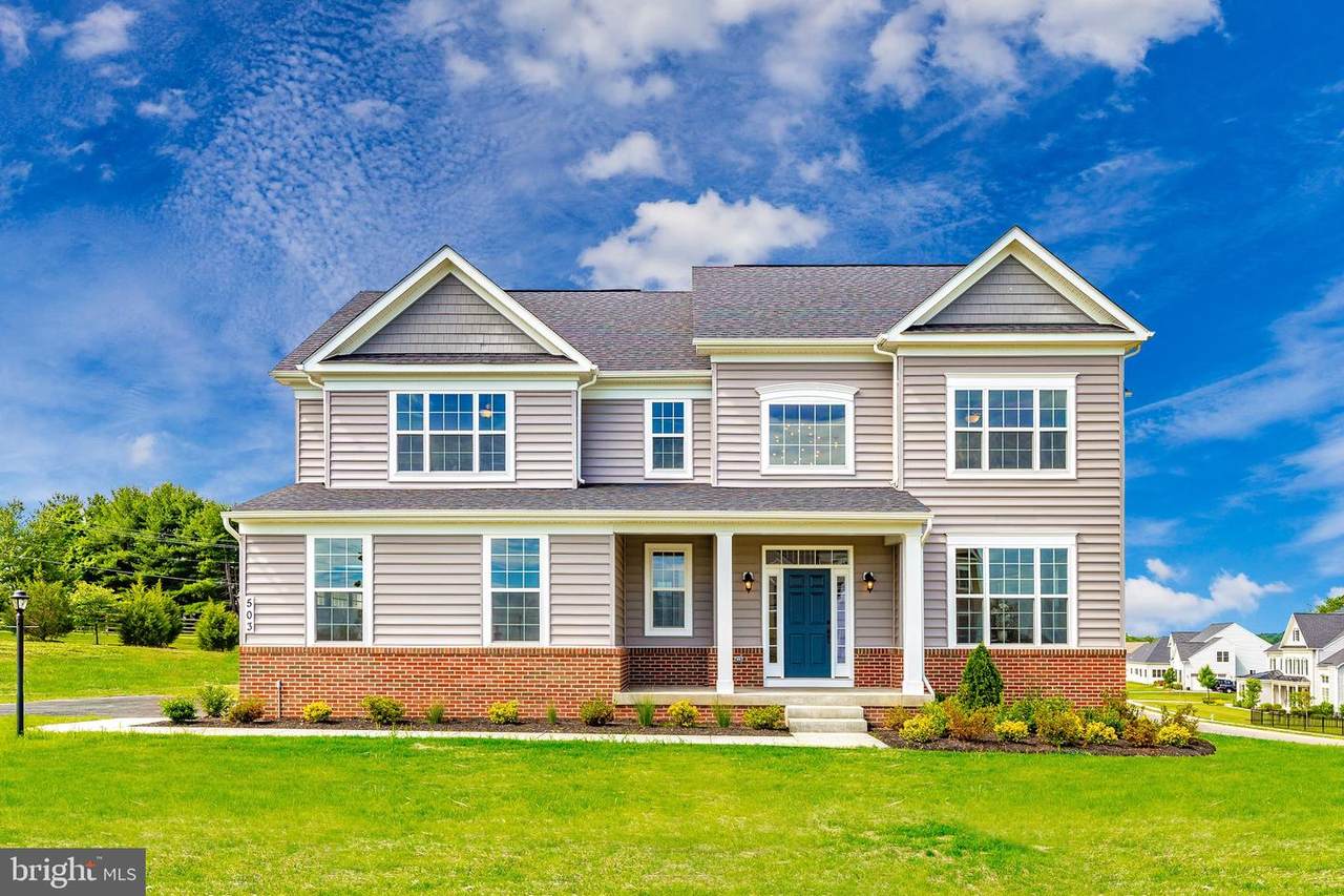 1 Meadowridge - Photo 1