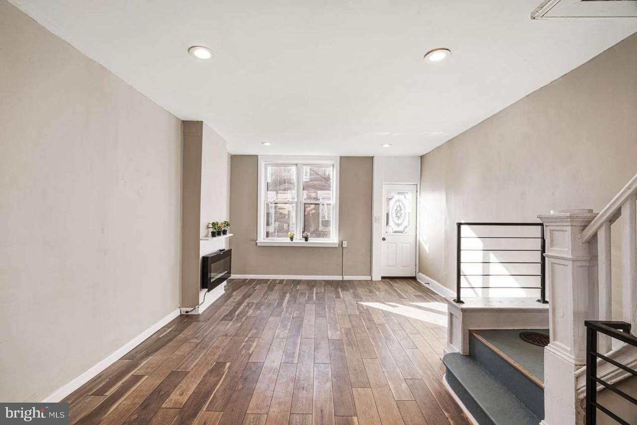 1523 Garnet Street - Photo 1
