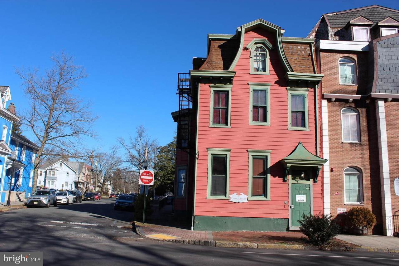 141-UNIT 3 High Street - Photo 1