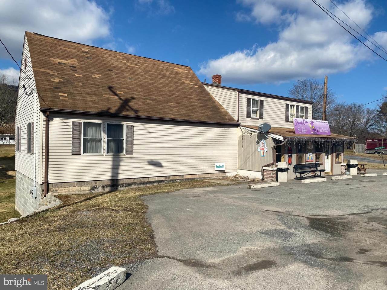 3958 Paw Paw Road - Photo 1