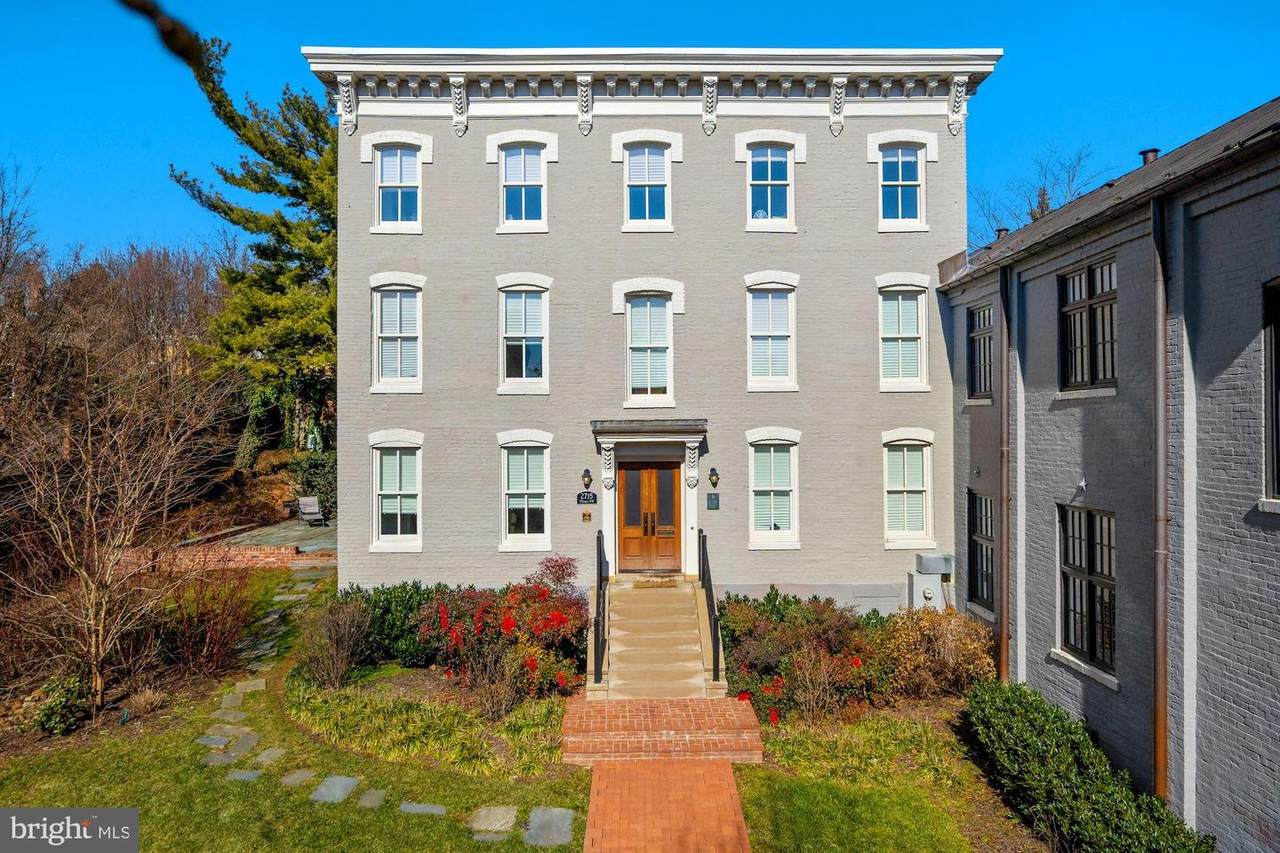 2715 N Street - Photo 1