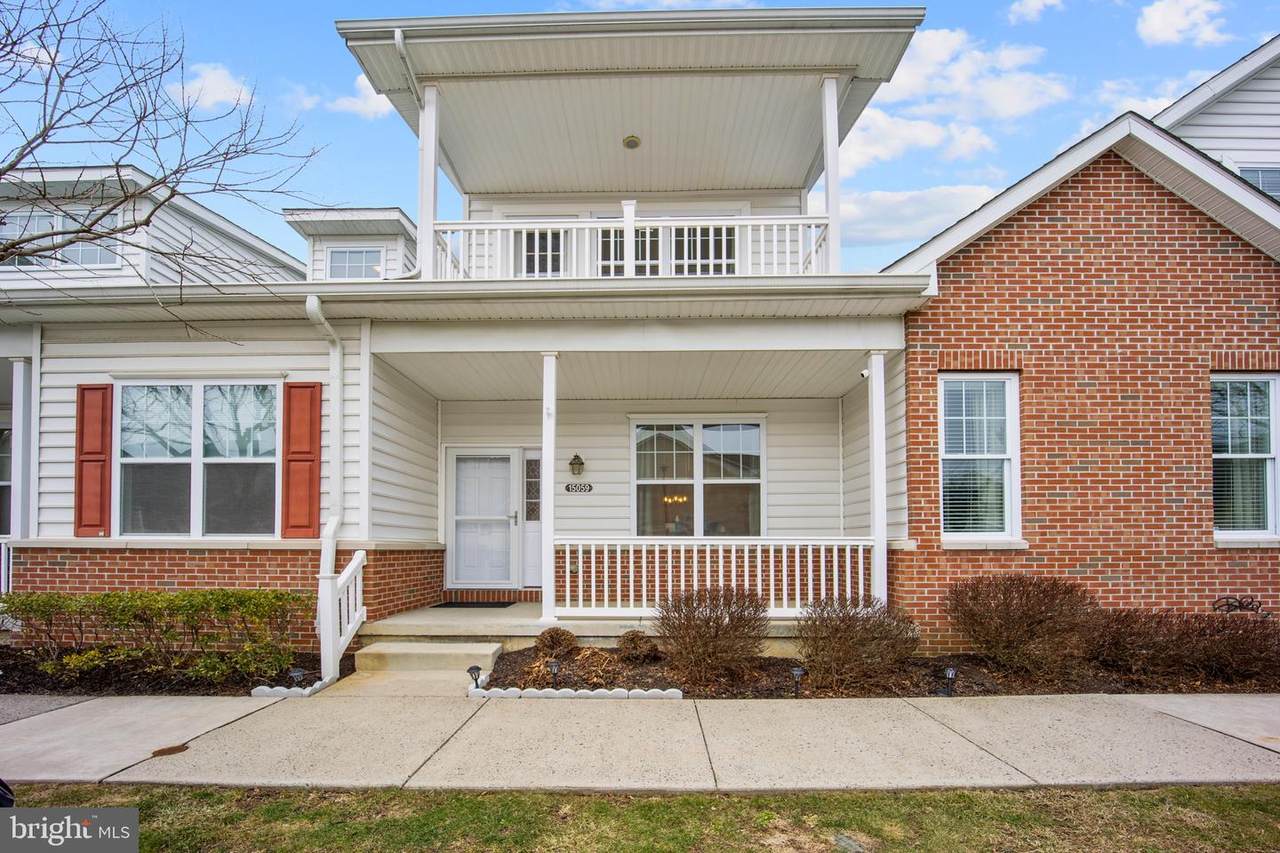 15059 Sunflower Drive - Photo 1