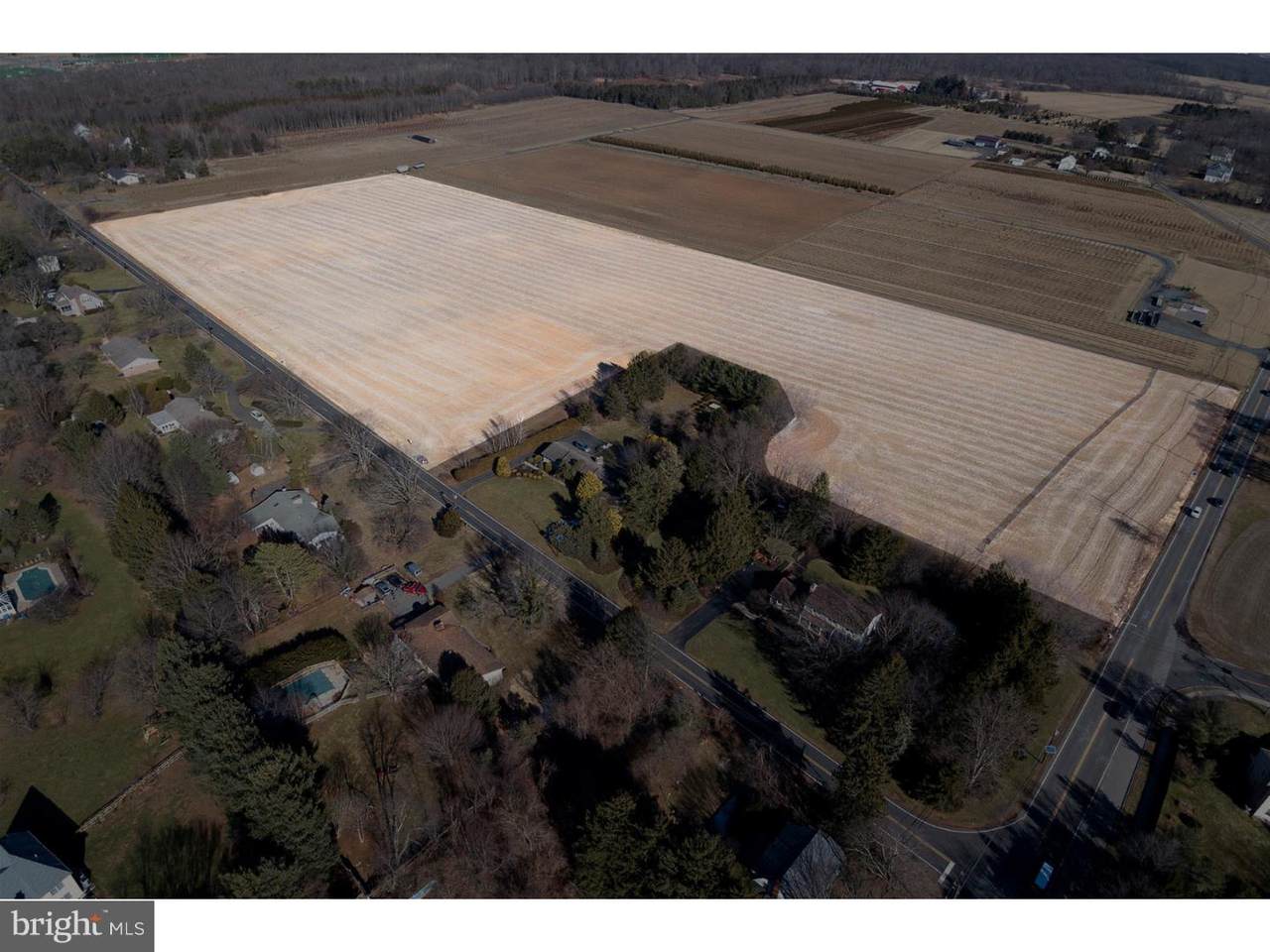 345-359 Dey Road - Photo 1